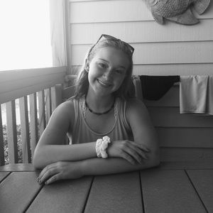 Meet your Posher, Hailey